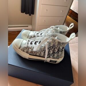 Dior B23 High-Top Sneakers